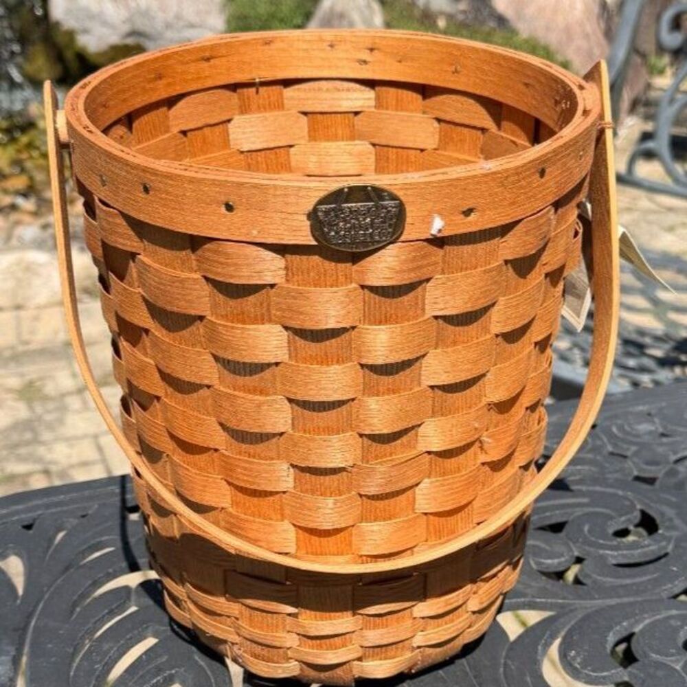 NWT Vintage Peterboro Basket Co Round Ash Wood Bucket Swing Handle Brass Plaque